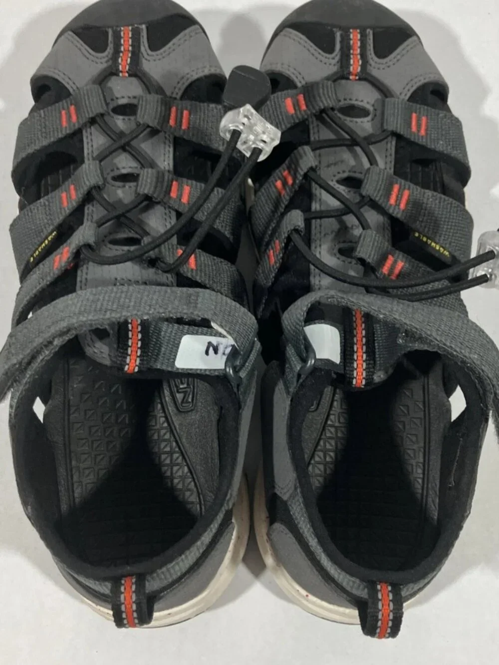 Keen Newport H2 Gray Red Size 4 Waterproof Closed Toe Sandals